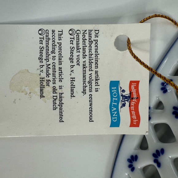 Delftware Holland Handpainted Blue and White Heart shaped Trinket Dish. (5-O) - Picture 5 of 5